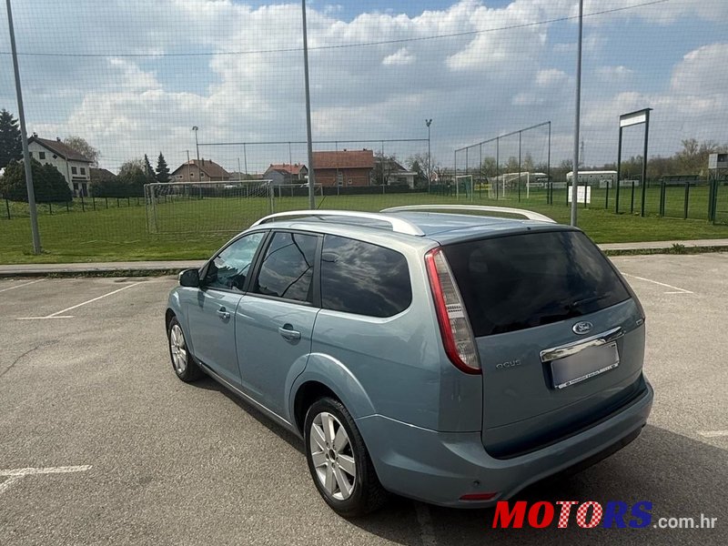 2009' Ford Focus Karavan photo #4