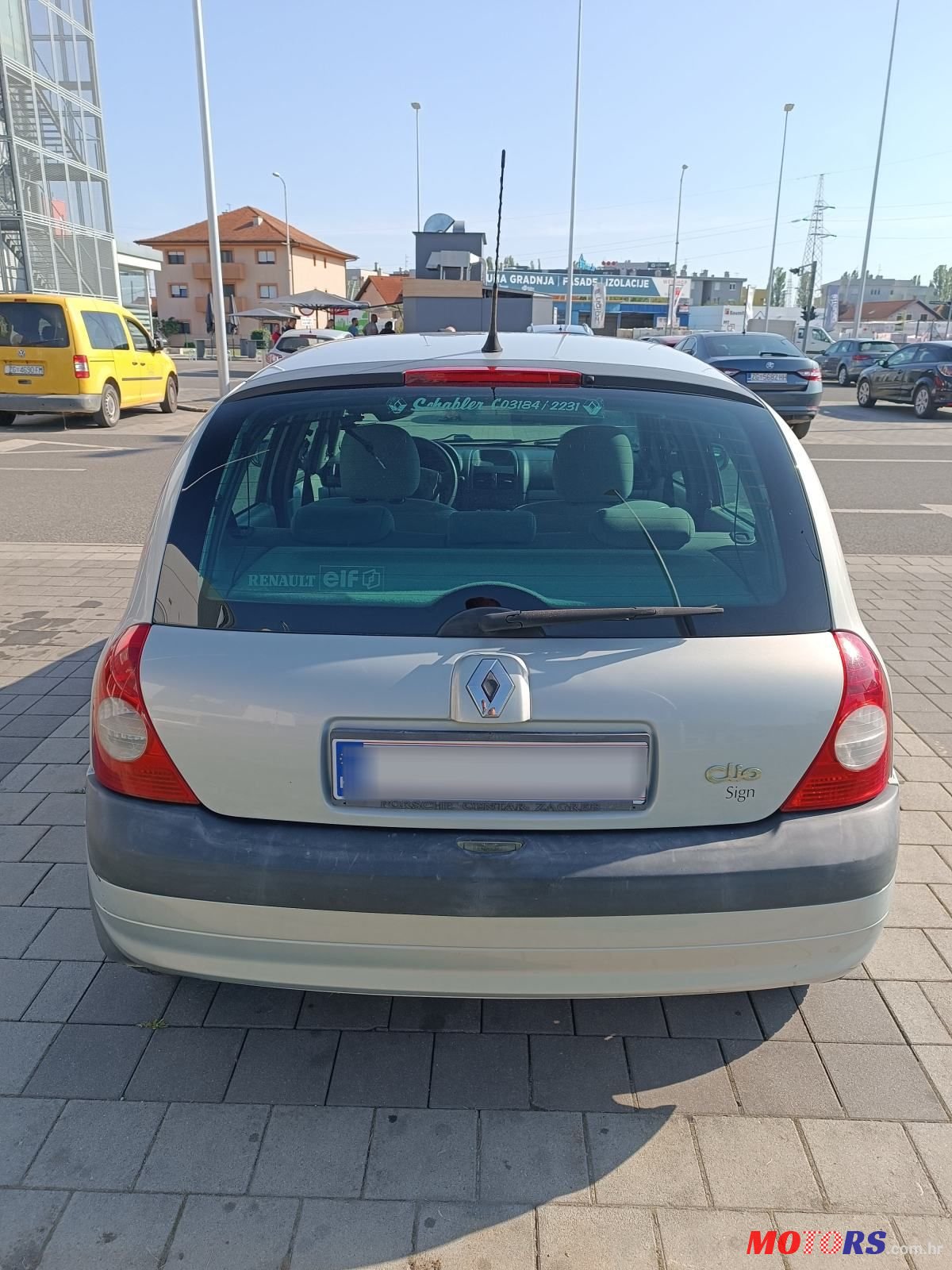 2002' Renault Clio 1,5 Dci photo #3