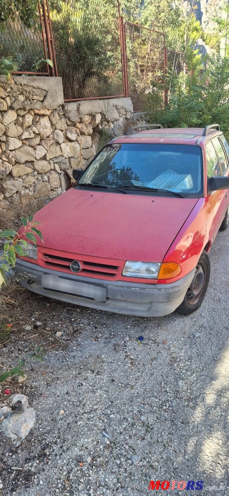 1992' Opel Astra Karavan photo #2