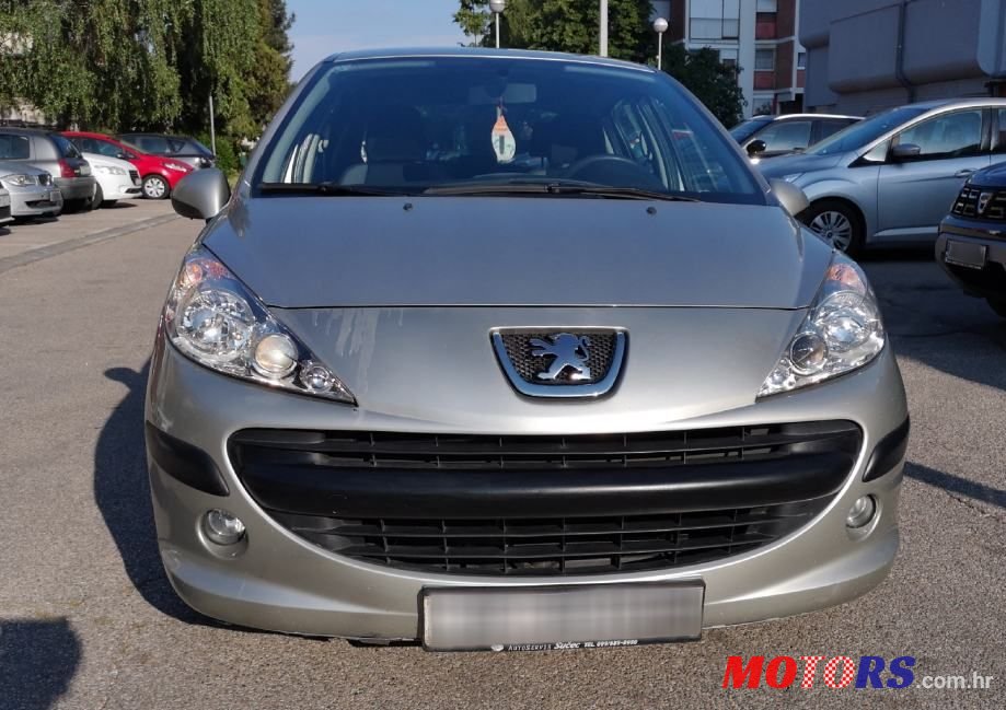 2006' Peugeot 207 1,4 Hdi photo #3