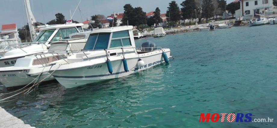 1998' White Shark 226 photo #1