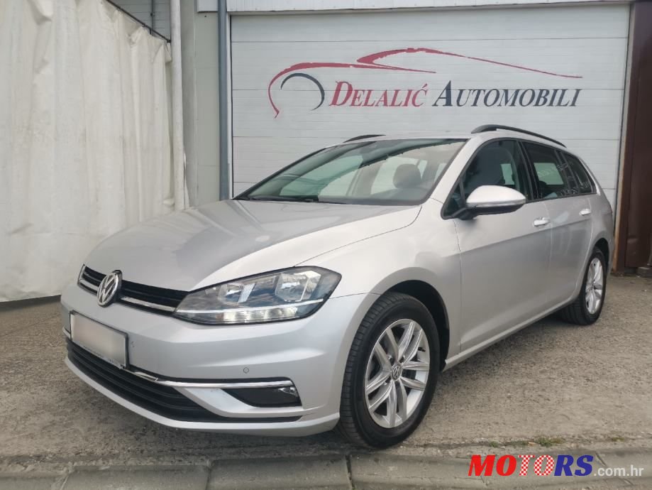 2019' Volkswagen Golf 7 Variant photo #1