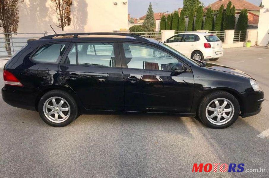 2007' Volkswagen Golf V photo #1