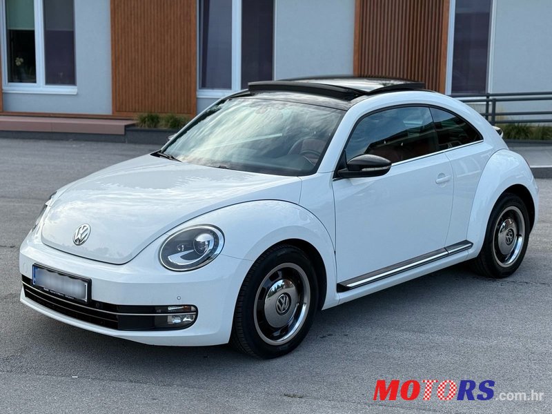 2012' Volkswagen Beetle 2.0 Tdi photo #2