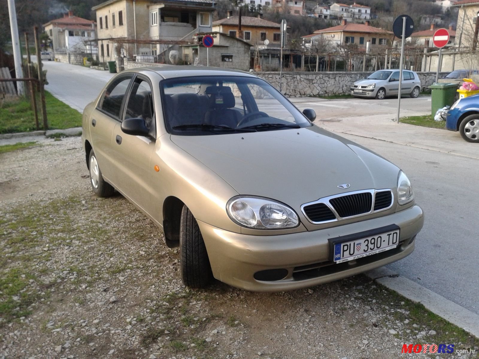 2002' Daewoo Lanos photo #2