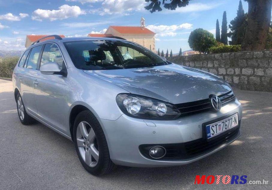 2013' Volkswagen Golf Vi Variant 1,6 Tdi photo #1