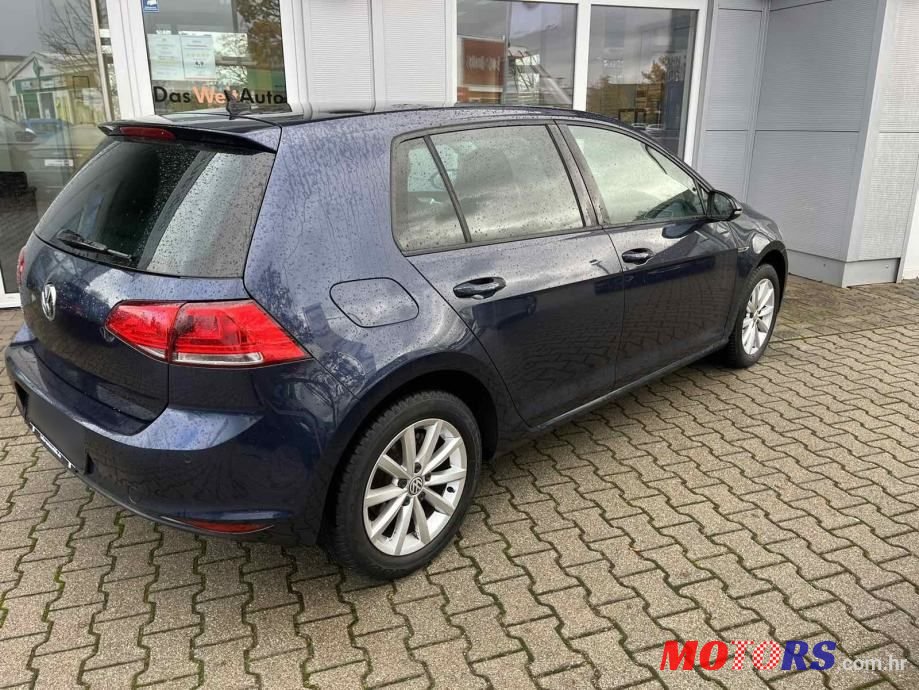 2015' Volkswagen Golf 7 1,6 Tdi photo #4