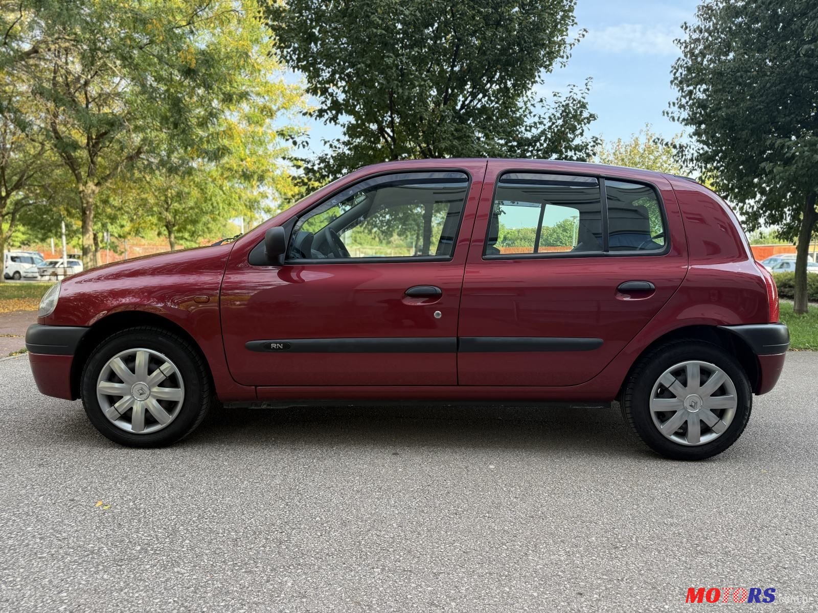 2001' Renault Clio 1,2 photo #5