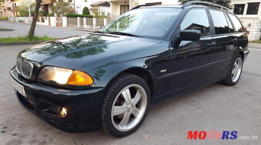 2003' BMW 3 Series 320D photo #1