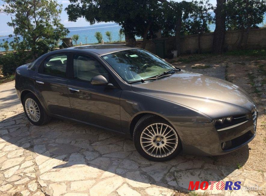 2007' Alfa Romeo 159 1,9 JTDM photo #1