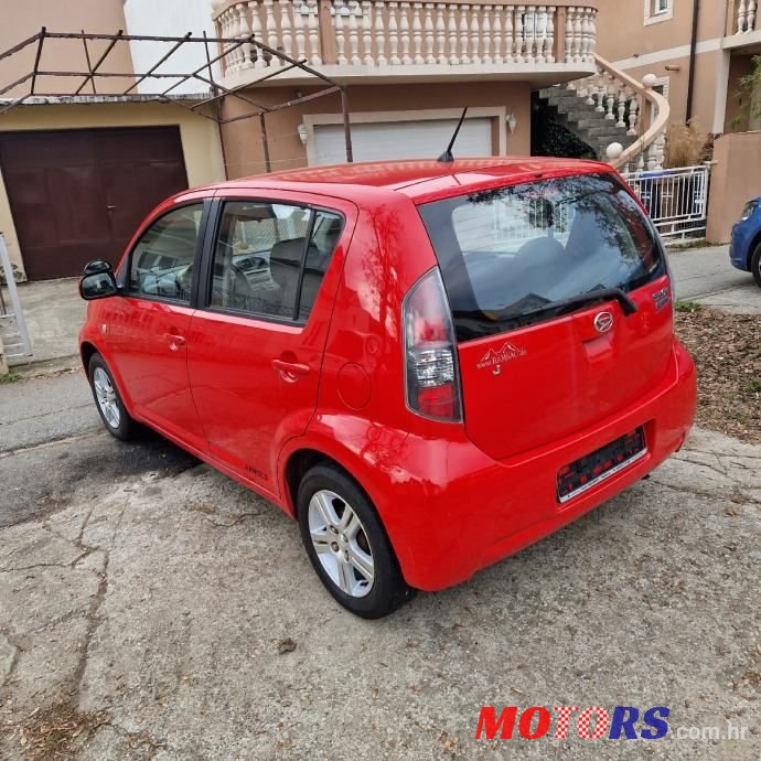 2008' Daihatsu Sirion 1,3 photo #3