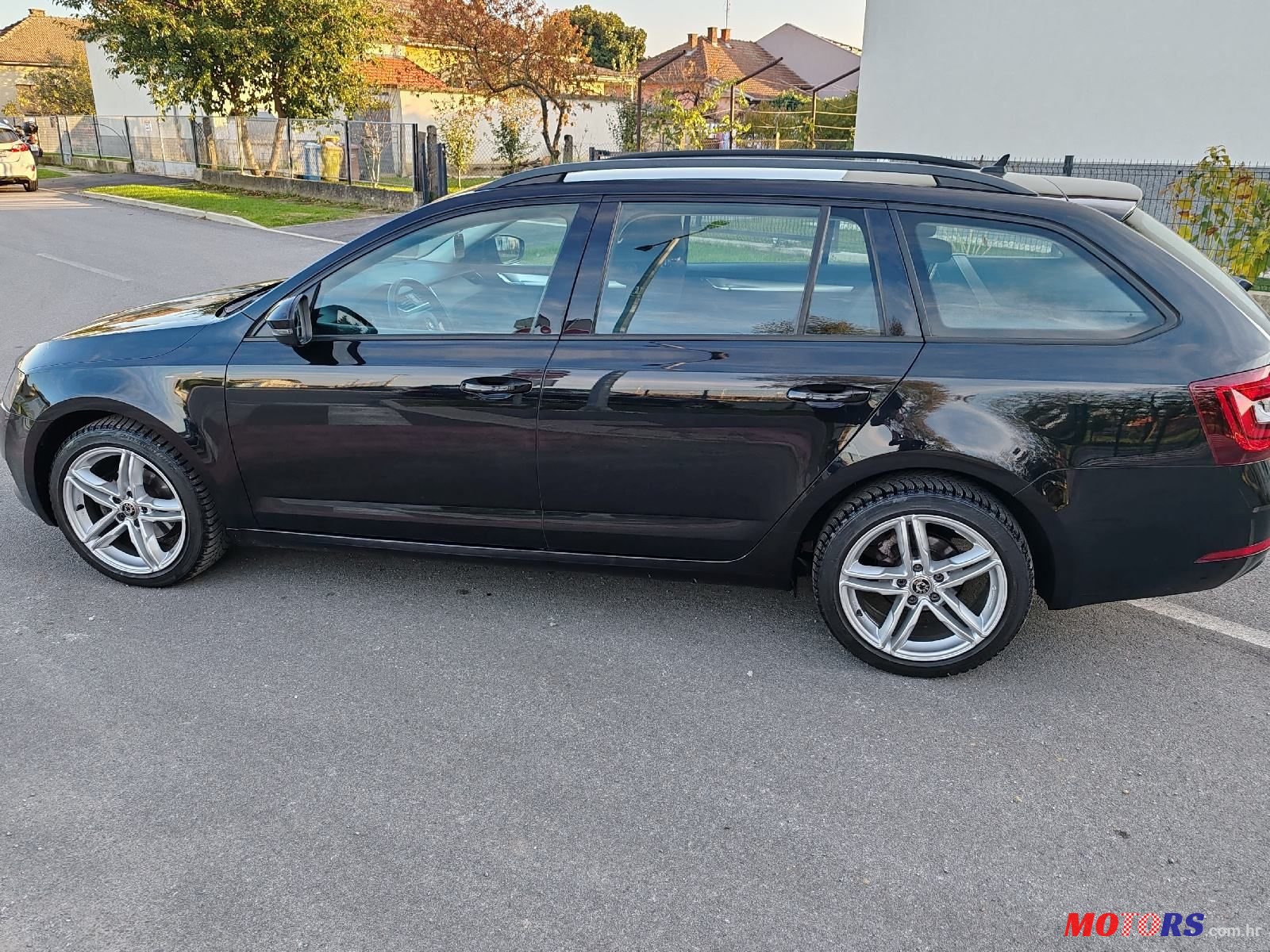 2019' Skoda Octavia Combi photo #4