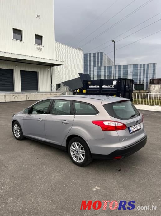 2013' Ford Focus Karavan photo #6