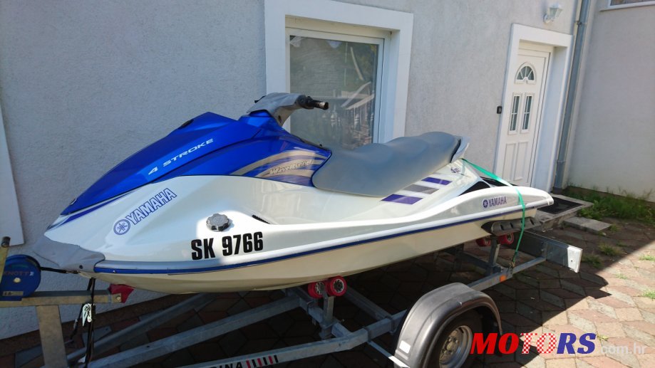 2006' Yamaha VX110 photo #1