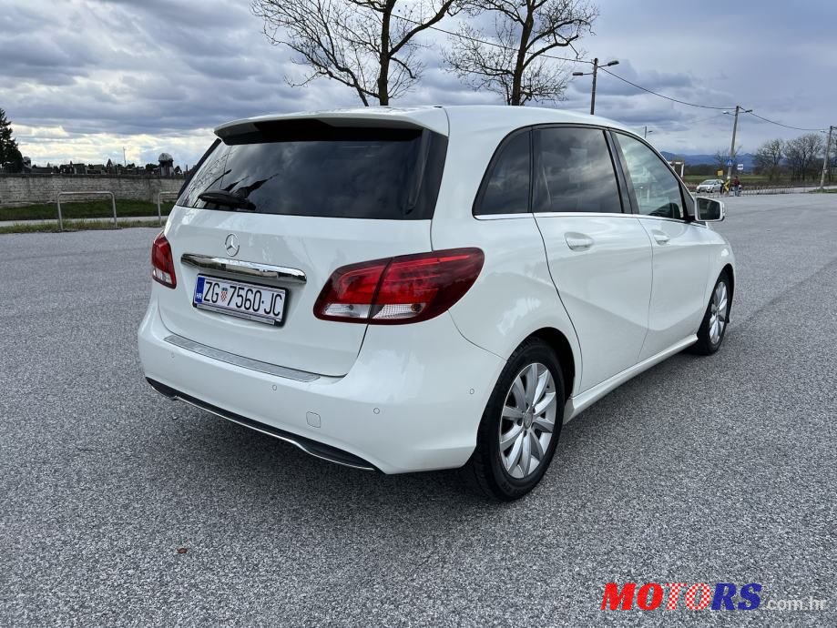 2015' Mercedes-Benz B-Klasa 180 Cdi photo #4