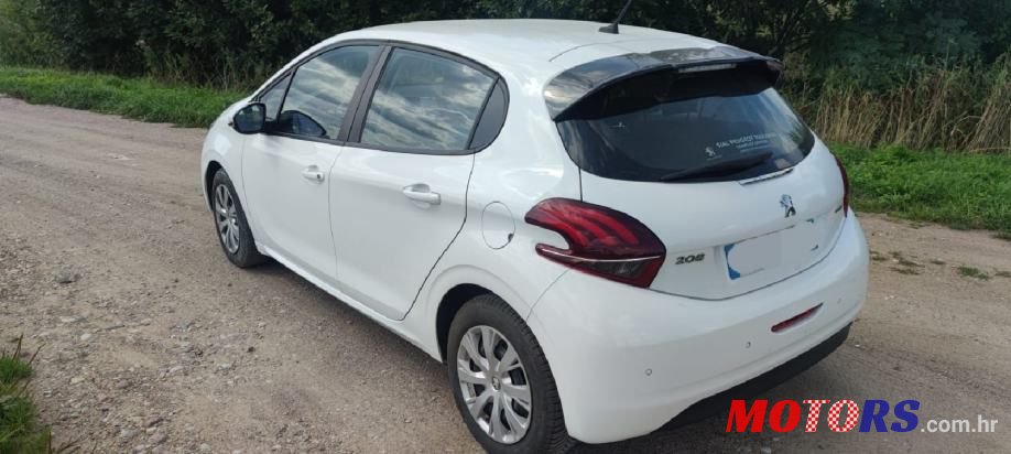 2016' Peugeot 208 1,6 Bluehdi photo #2