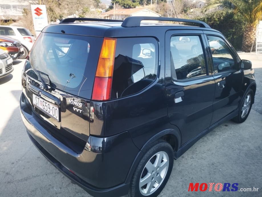 2006' Suzuki Ignis photo #3