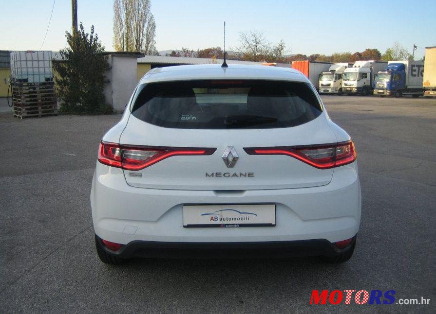 2016' Renault Megane Dci 90 photo #2