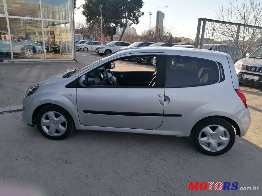 2009' Renault Twingo 1,2 16V photo #2