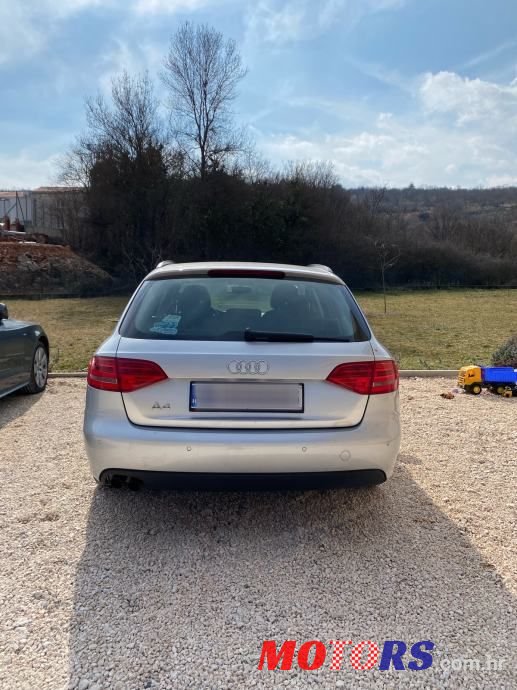 2010' Audi A4 Avant photo #4