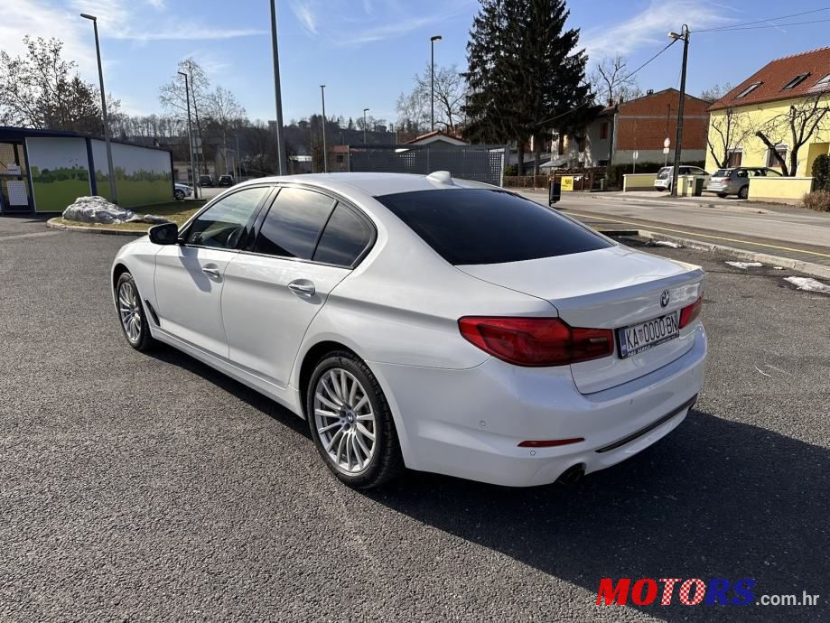 2017' BMW Serija 5 520D photo #4