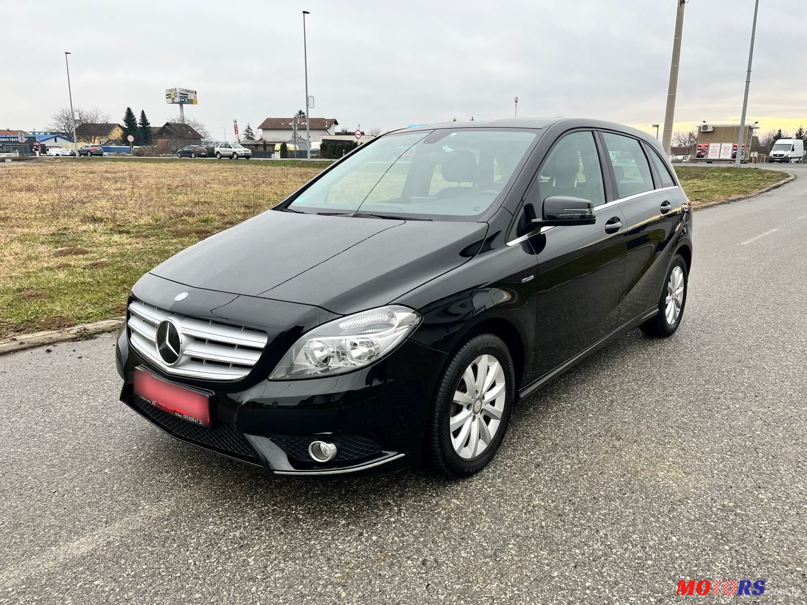 2011' Mercedes-Benz B-Klasa 180 Cdi photo #1