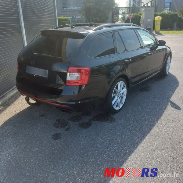 2015' Skoda Octavia Combi photo #3