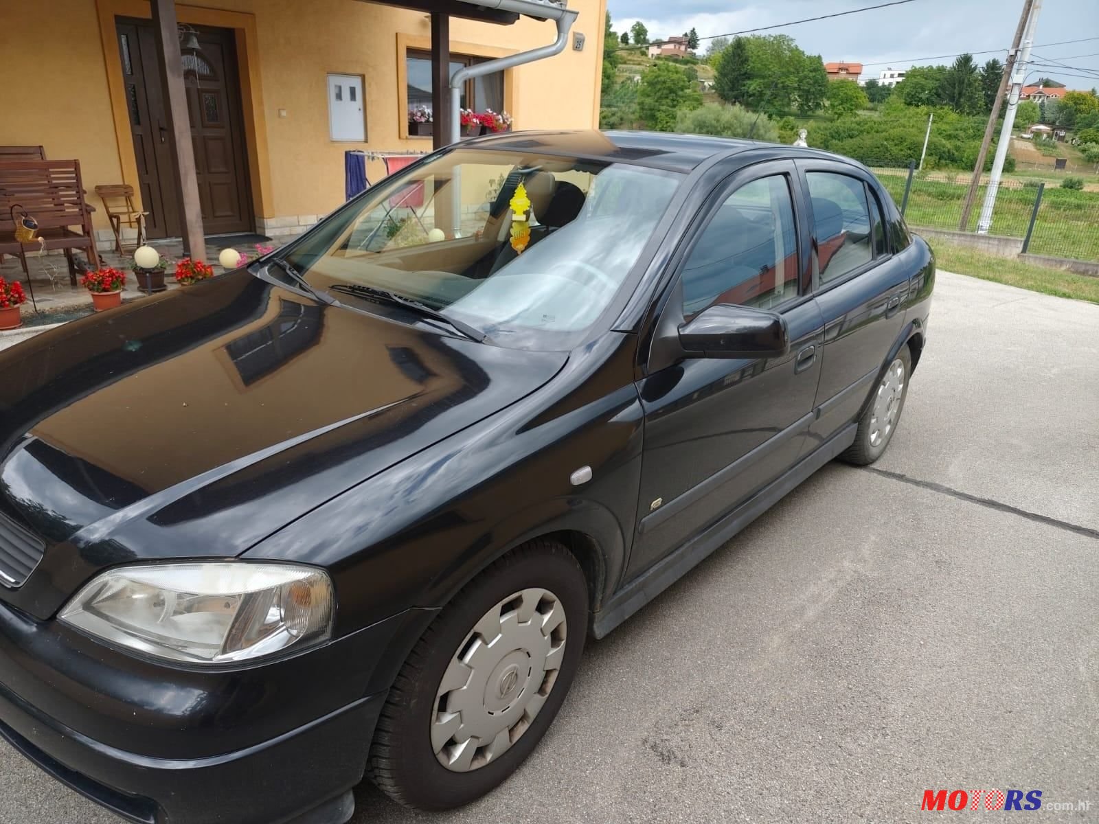 2009' Opel Astra 1,6 16V photo #2