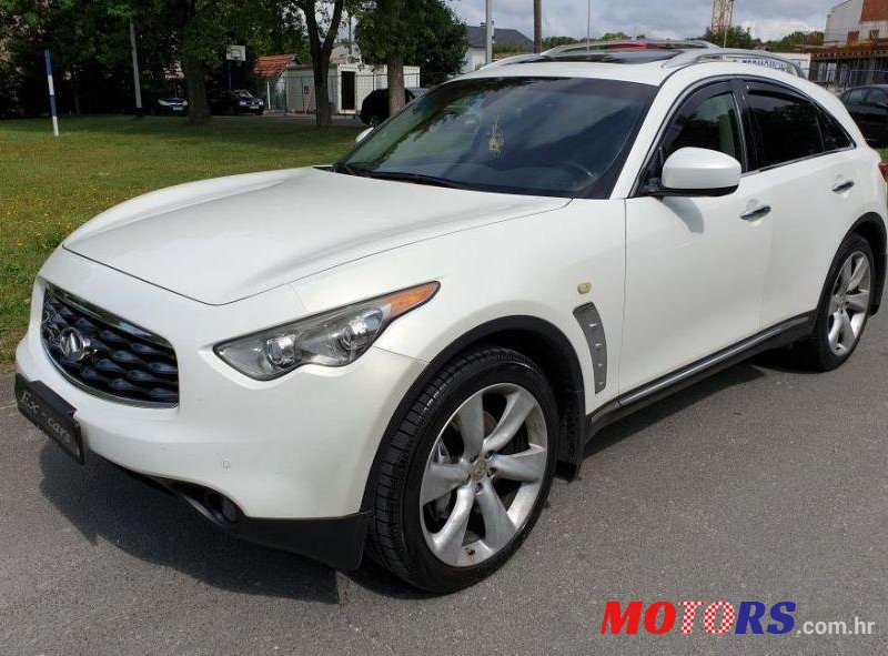 2008' Infiniti Fx50 V8 Sport photo #1