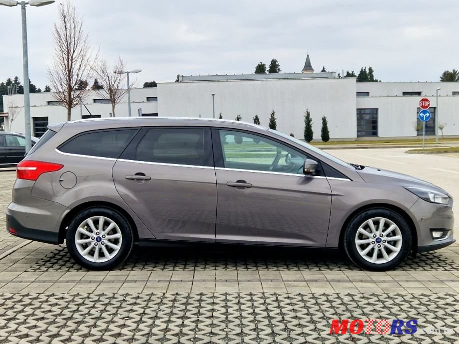 2015' Ford Focus Karavan photo #5