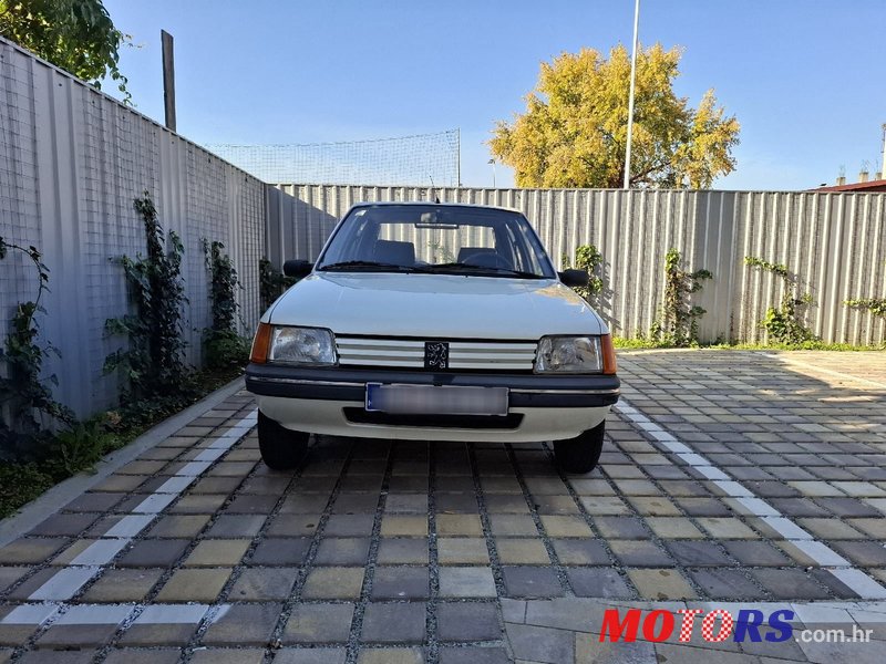 1988' Peugeot 205 1.1 I photo #1