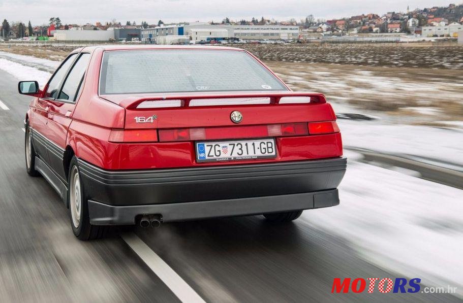 1993' Alfa Romeo 164 3,0 V6 24V photo #1