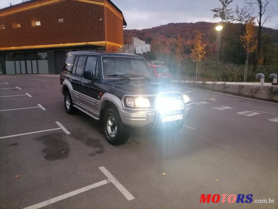 1999' Hyundai Galloper 2,5 Tdi photo #3