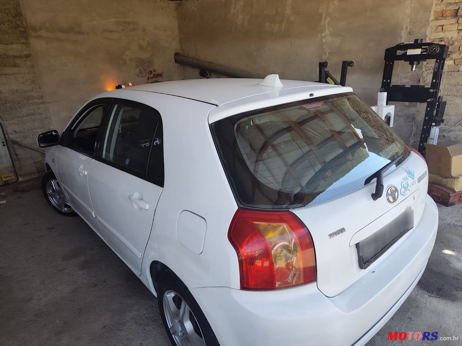 2004' Toyota Corolla Vvti photo #4