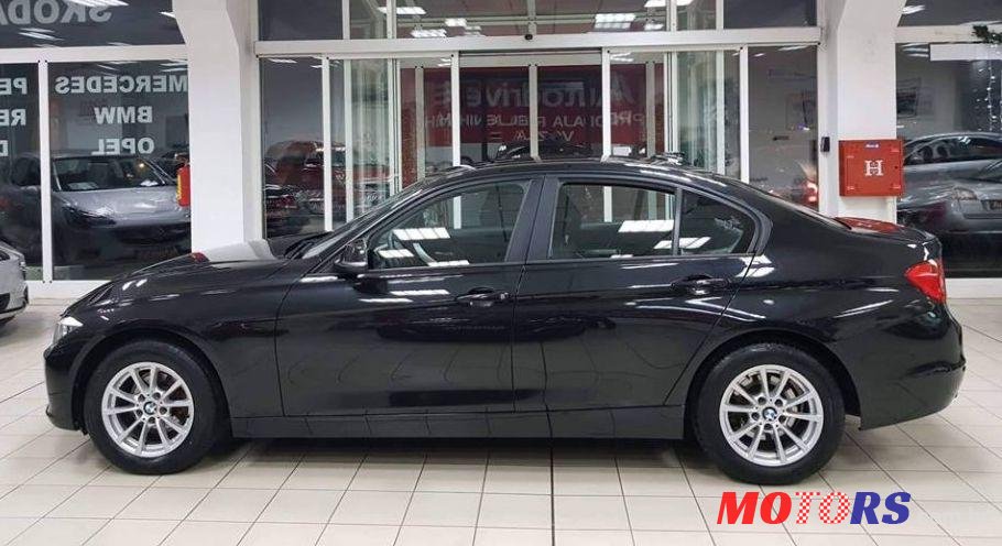 2013' BMW Serija 3 318D photo #1