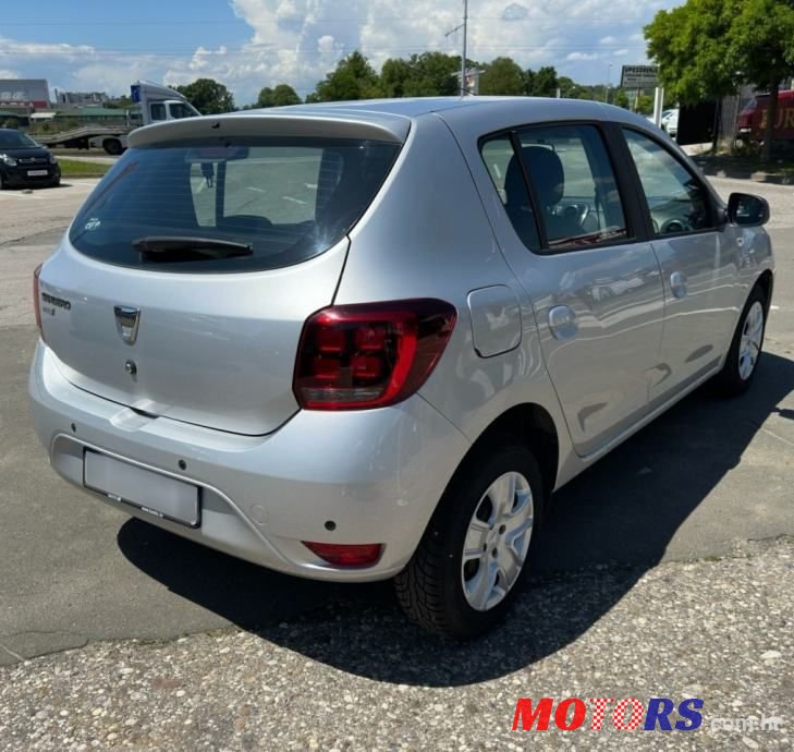 2018' Dacia Sandero Laureate photo #6