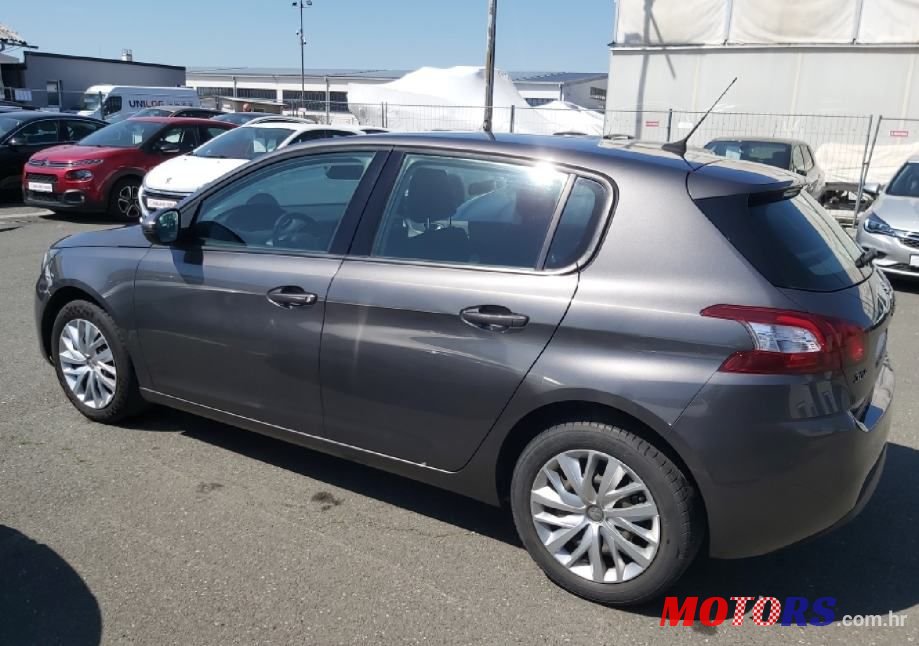 2017' Peugeot 308 1,6 Bluehdi photo #3