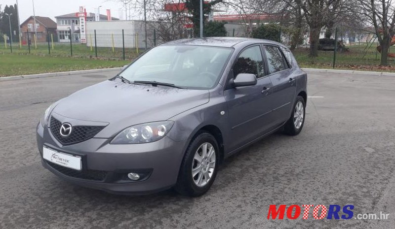 2006' Mazda 3 1,6 D photo #1