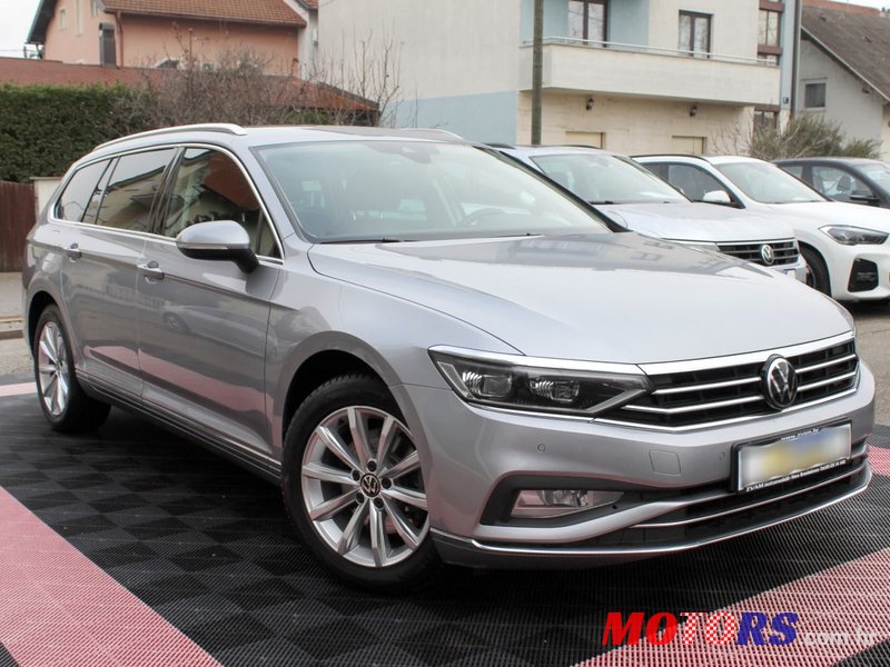 2021' Volkswagen Passat Variant photo #1