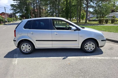 2004' Volkswagen Polo
