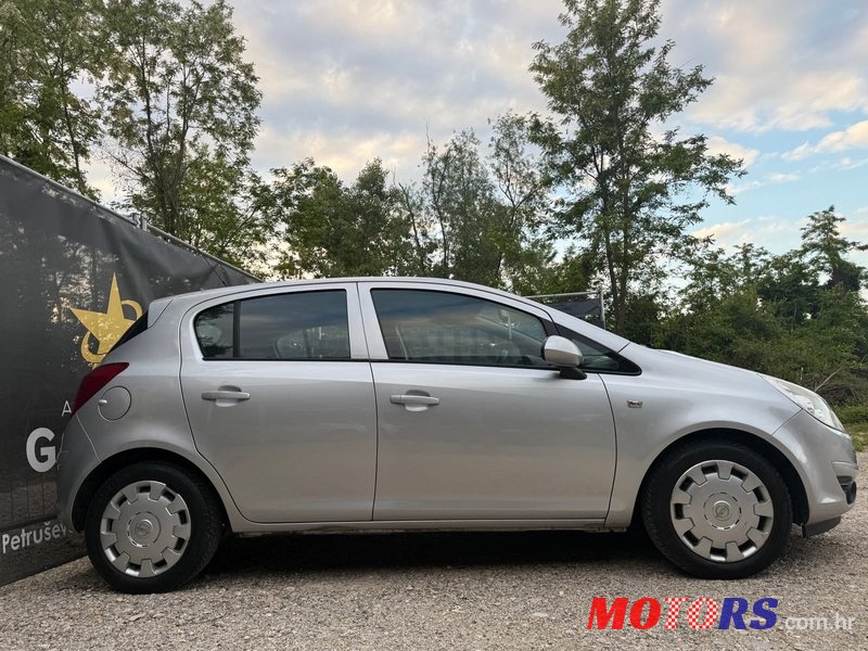 2008' Opel Corsa 1,2 16V photo #6