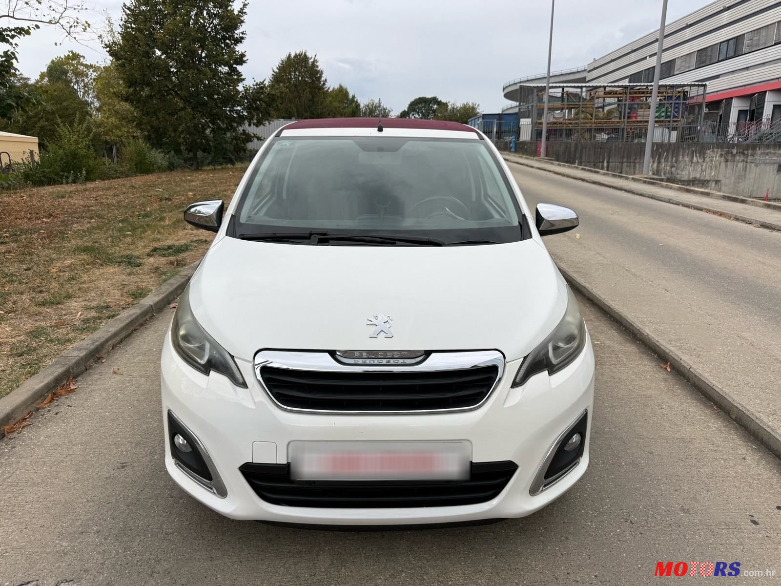 2015' Peugeot 108 1,2 photo #2