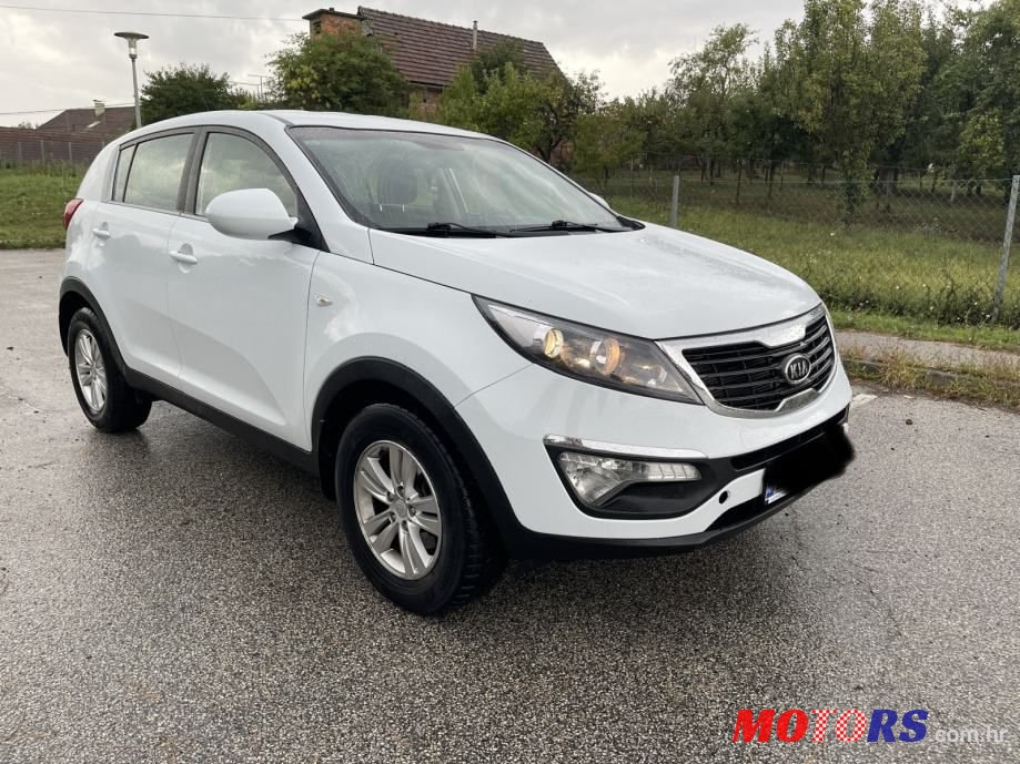 2010' Kia Sportage photo #2