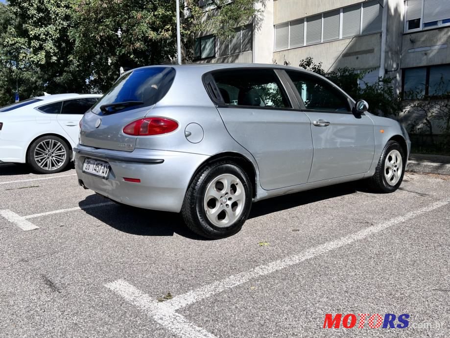 2006' Alfa Romeo 147 photo #6