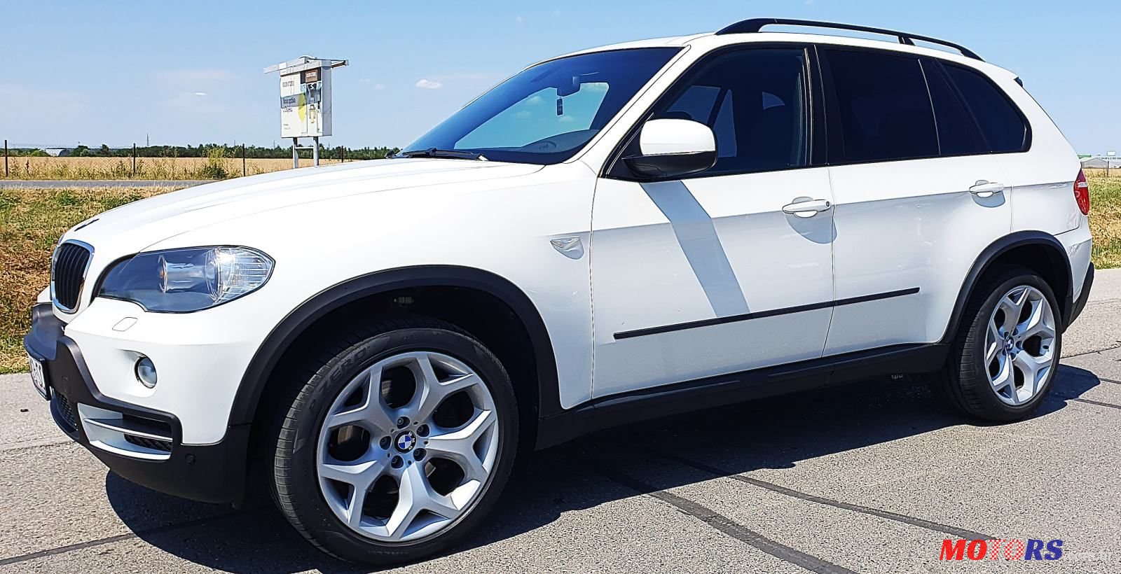 2010' BMW X5 Xdrive30D photo #2