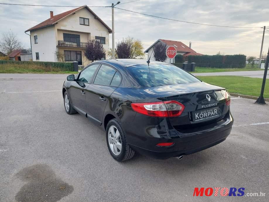 2010' Renault Fluence 1.5 Dci photo #5