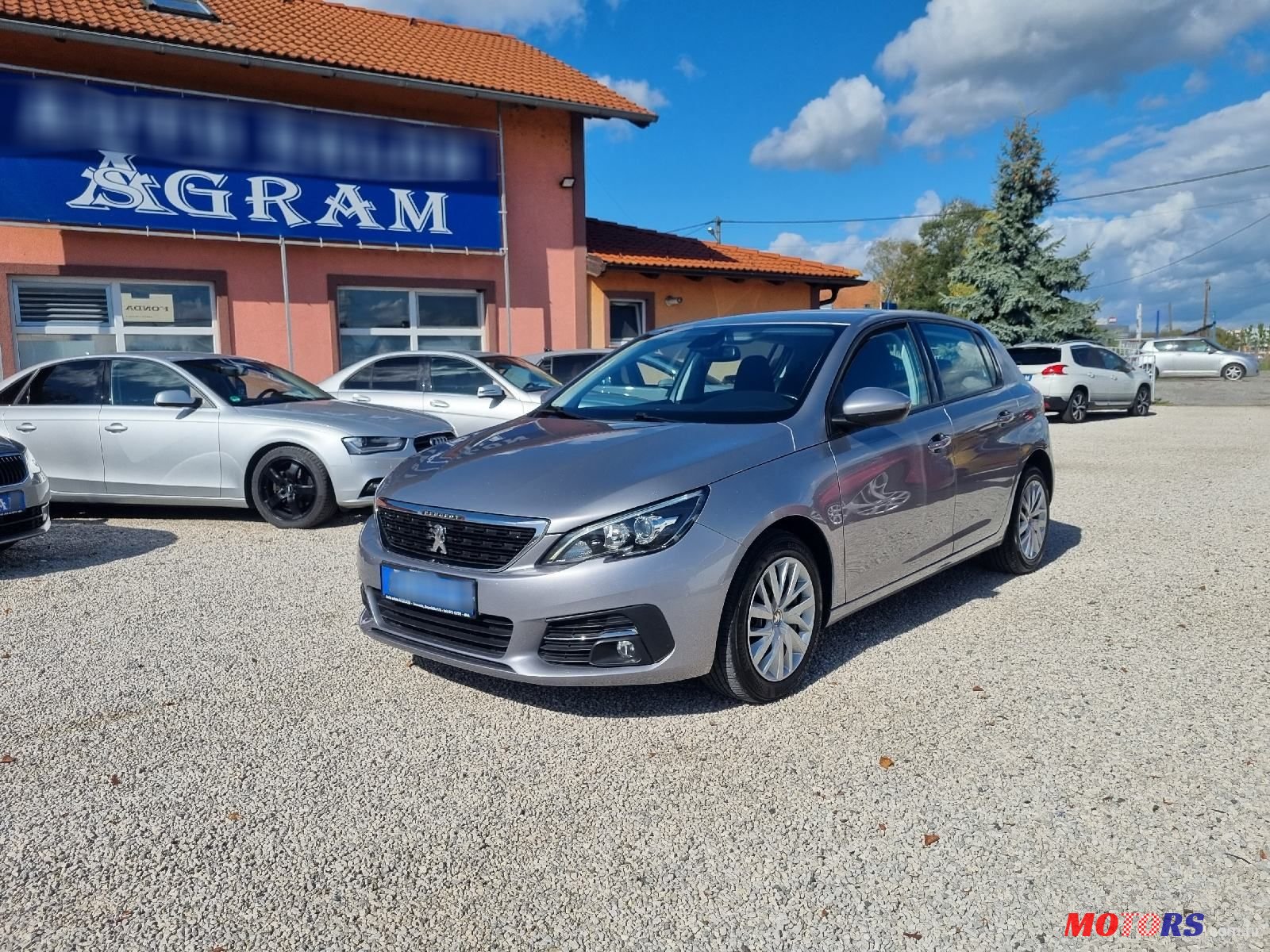 2017' Peugeot 308 1,6 Bluehdi photo #1