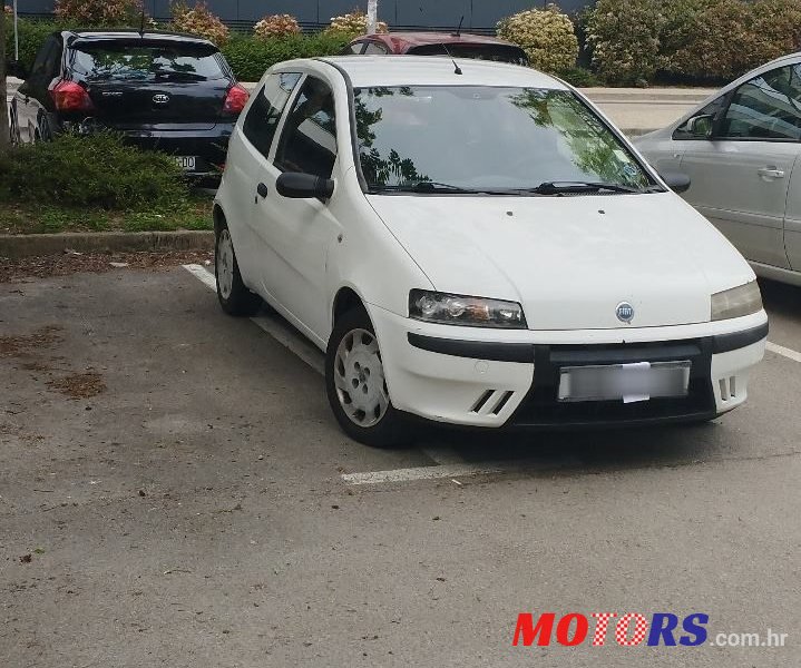 2002' Fiat Punto 1,9 Jtd photo #4