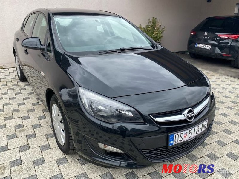 2014' Opel Astra 1,4I photo #1