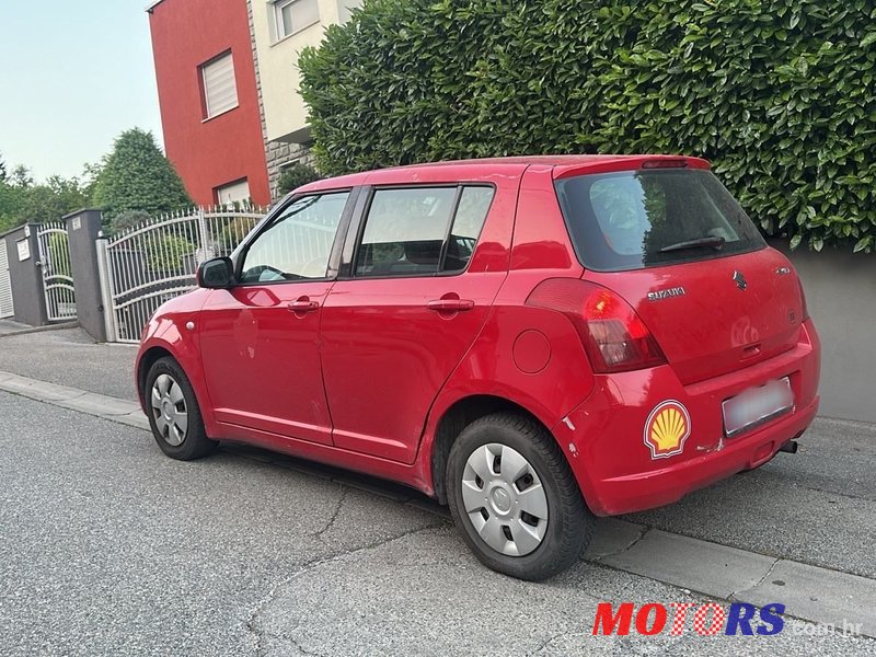 2006' Suzuki Swift 1,3 Glx photo #2